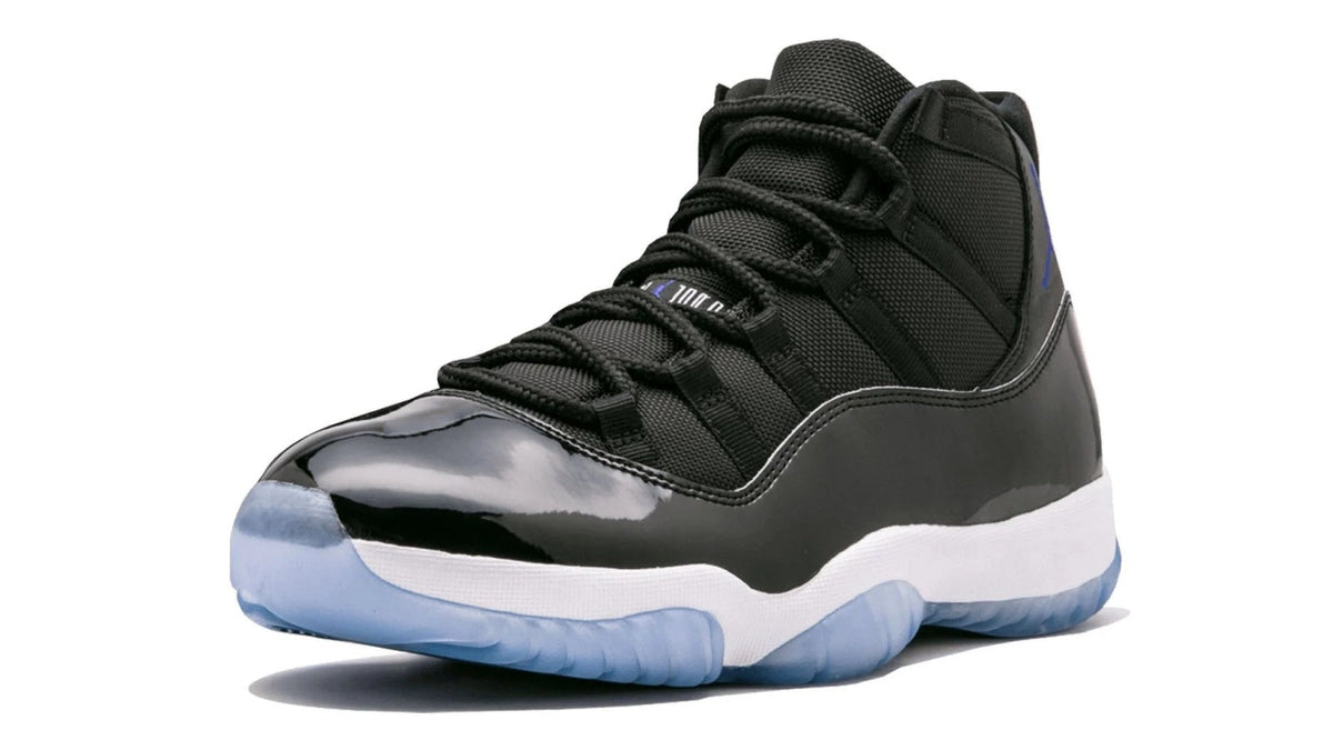 Air Jordan 11 Retro Space Jam 2016 - Iconic MJ Basketball Sneaker
